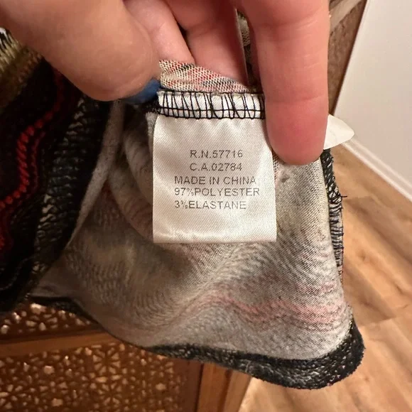 🚺 Papillon Vancouver Los Angeles cowl neck sleeveless tunic - Picture 3 of 8